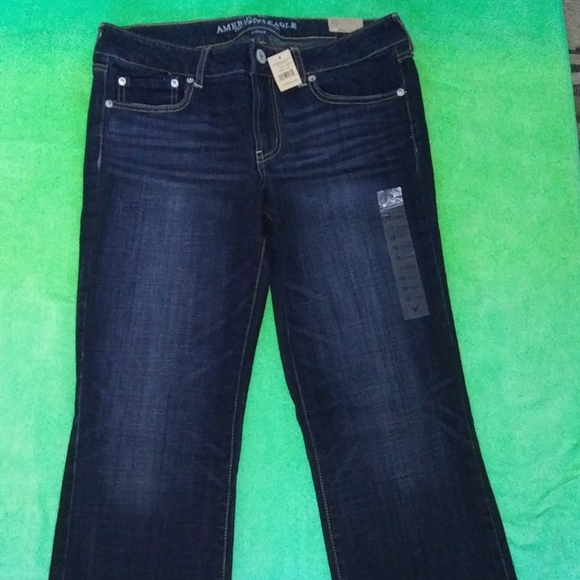 AE Favorite Boyfriend LowRise Stretch 12R NWT! - Picture 11 of 12
